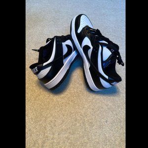 New Men's Nike Dunks Low - Panda